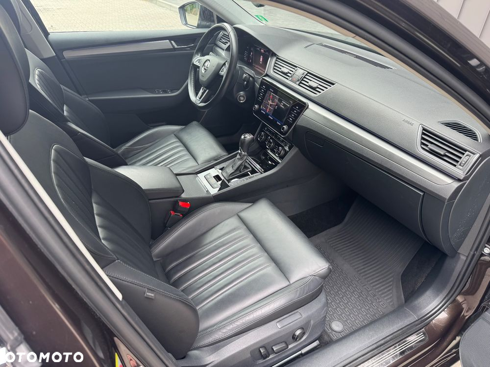 Skoda Superb 2.0 TDI Ambition DSG7 - 20