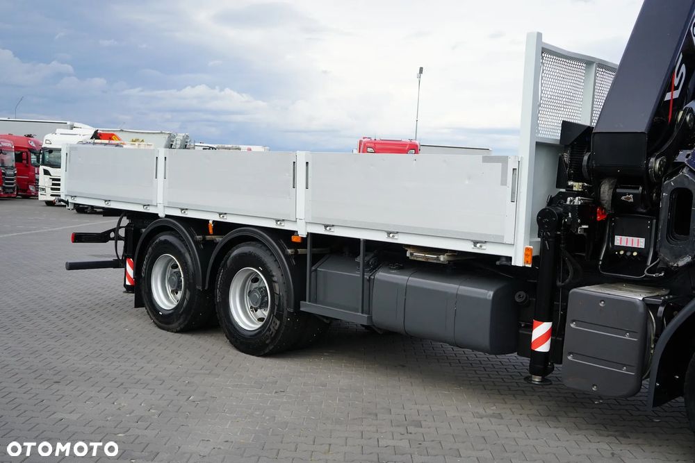 Renault PREMIUM / 370 / 6 X 4 / SKRZYNIOWY + HDS / HIAB 377 EP - 4 / PILOT - 29