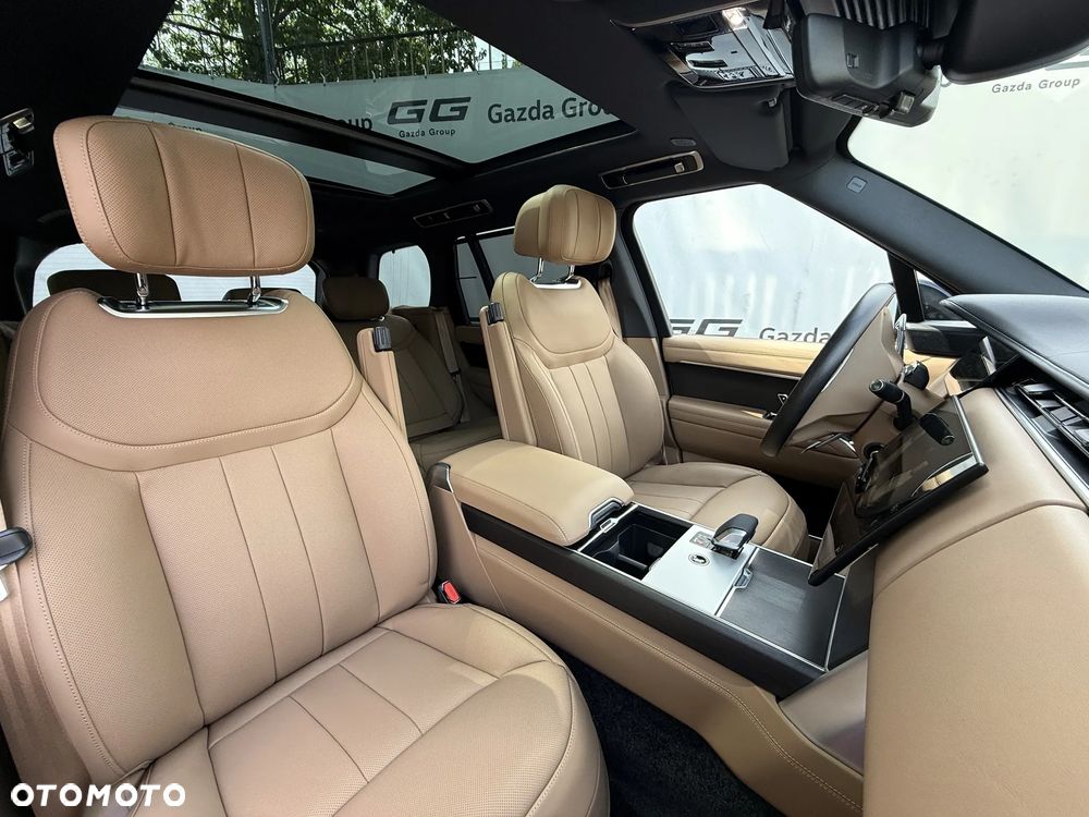 Land Rover Range Rover D350 Autobiography - 9