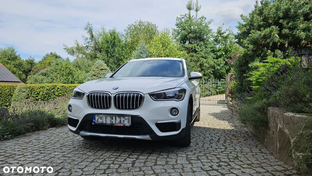 BMW X1 sDrive18i xLine - 19