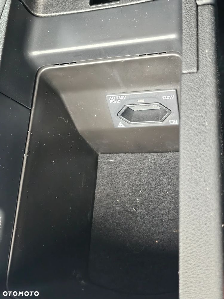 Citroën DS4 HDi 165 SoChic - 8