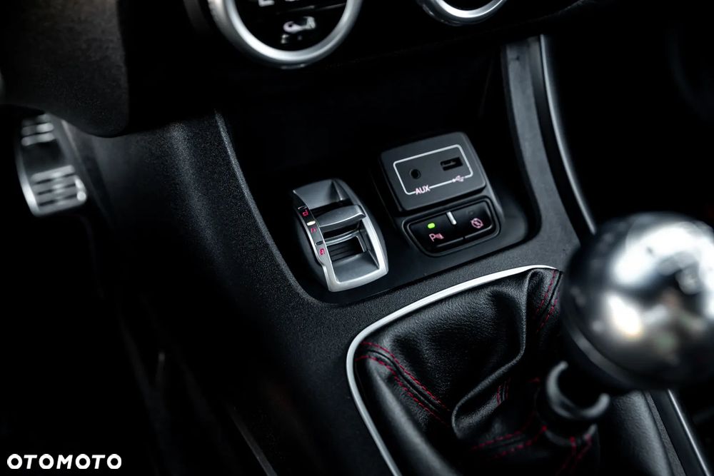 Alfa Romeo Giulietta 1.4 TB 16V Business - 34