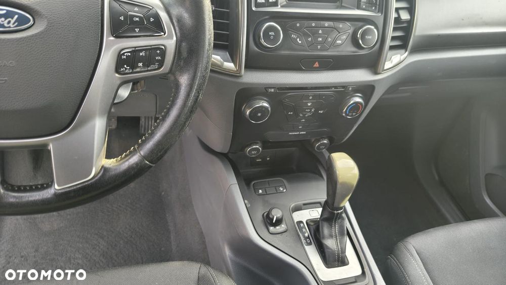 Ford Ranger Autm XLT - 10