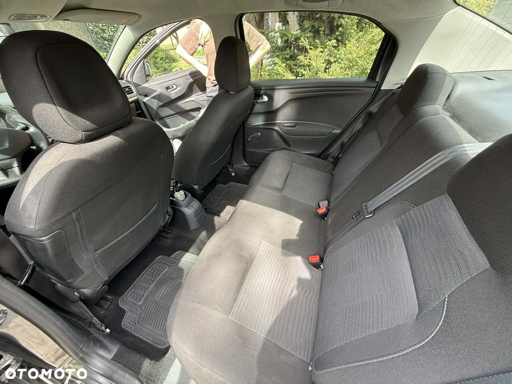 Peugeot 301 1.6 VTi Active - 20