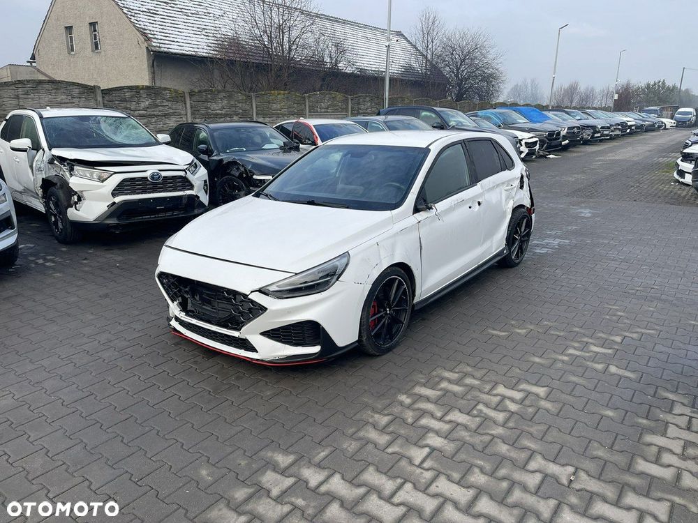 Hyundai i30 N 2.0 T-GDI - 3