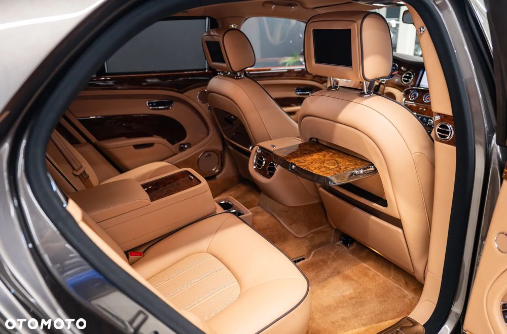 Bentley Mulsanne - 28