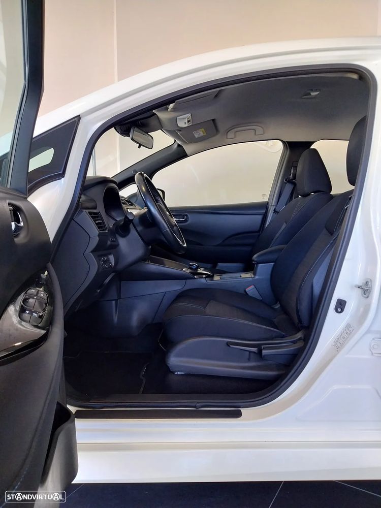 Nissan Leaf Acenta - 10