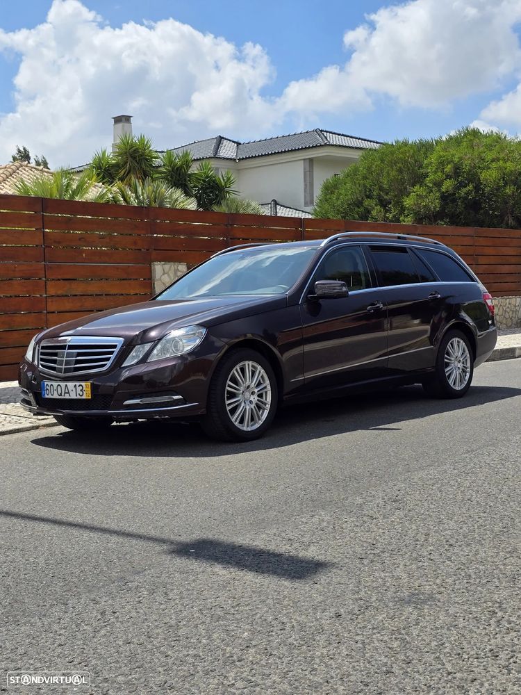 Mercedes-Benz E 300 Bluetec Hybrid Avantgarde - 1