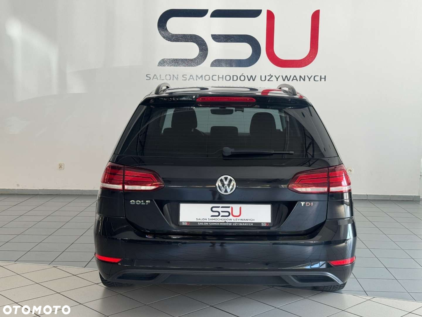 Volkswagen Golf - 12