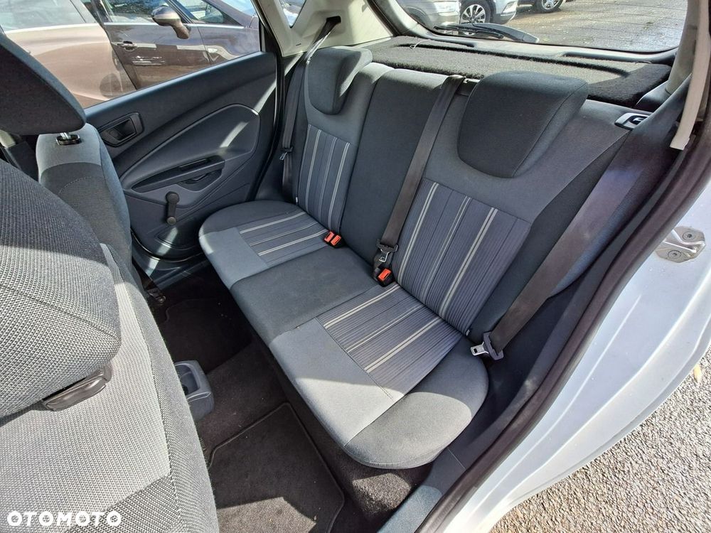Ford Fiesta 1.25 Trend - 27