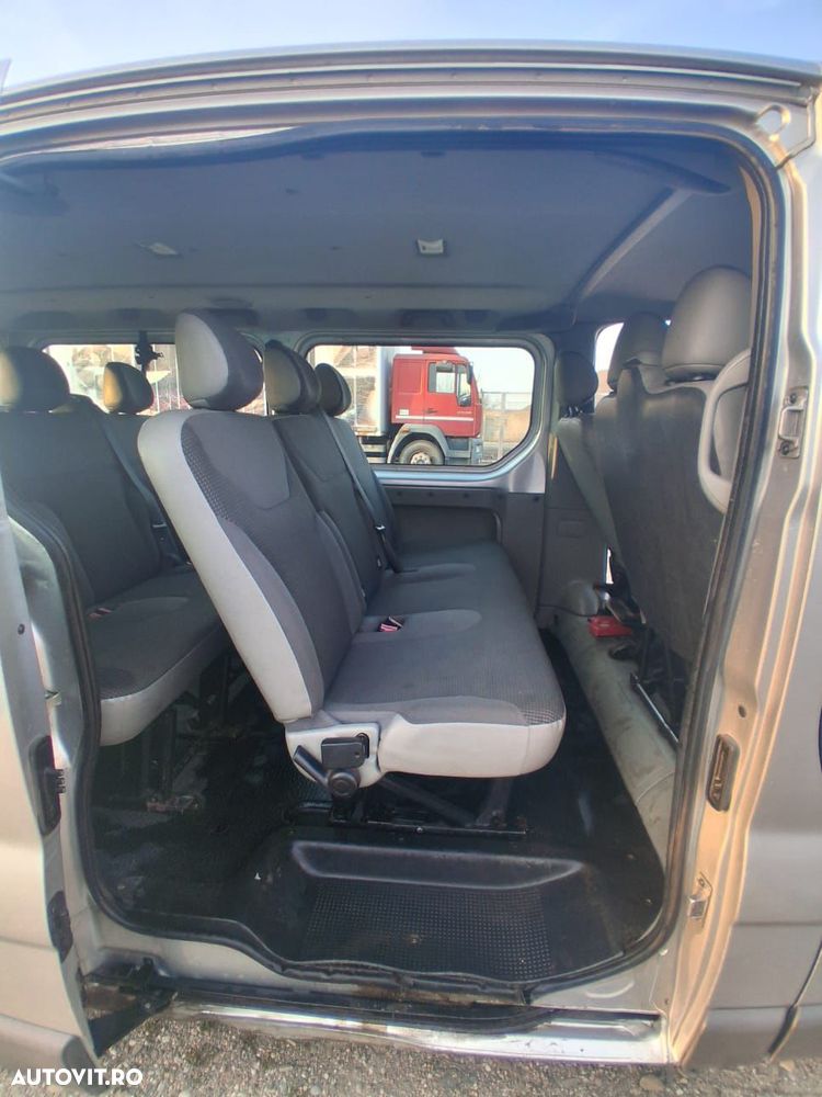Opel Vivaro - 7