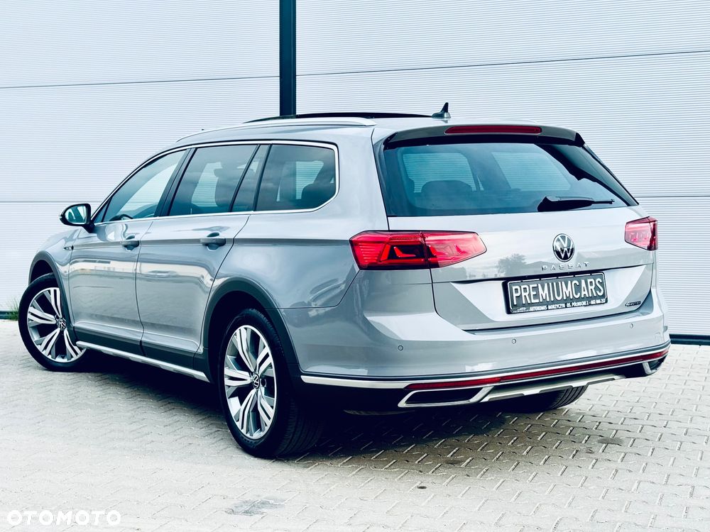 Volkswagen Passat Alltrack 2.0 TDI SCR DSG 4Motion - 17
