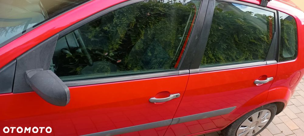 Ford Fiesta 1.3 - 4