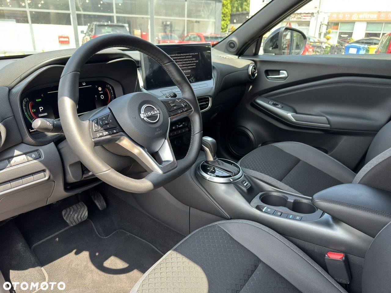 Nissan Juke - 12