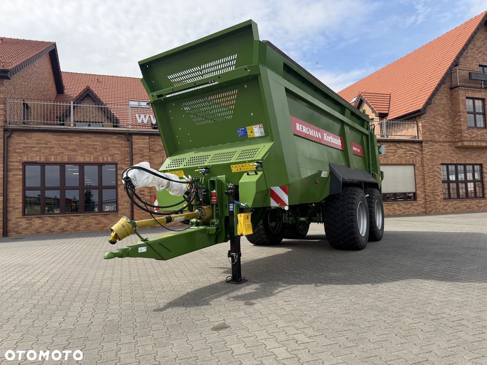 Bergmann Precyzyjny uniwersalny rozrzutnik wapna i obornika XPERT 4.22 - 3