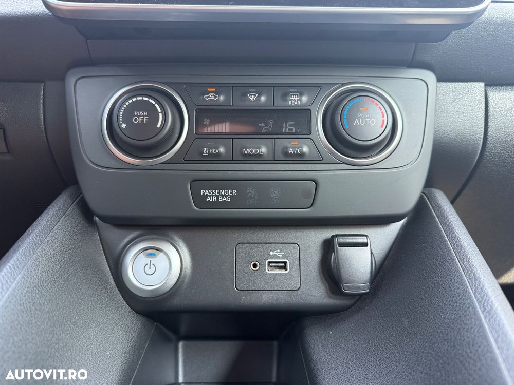 Nissan LEAF 40 kWh - 11