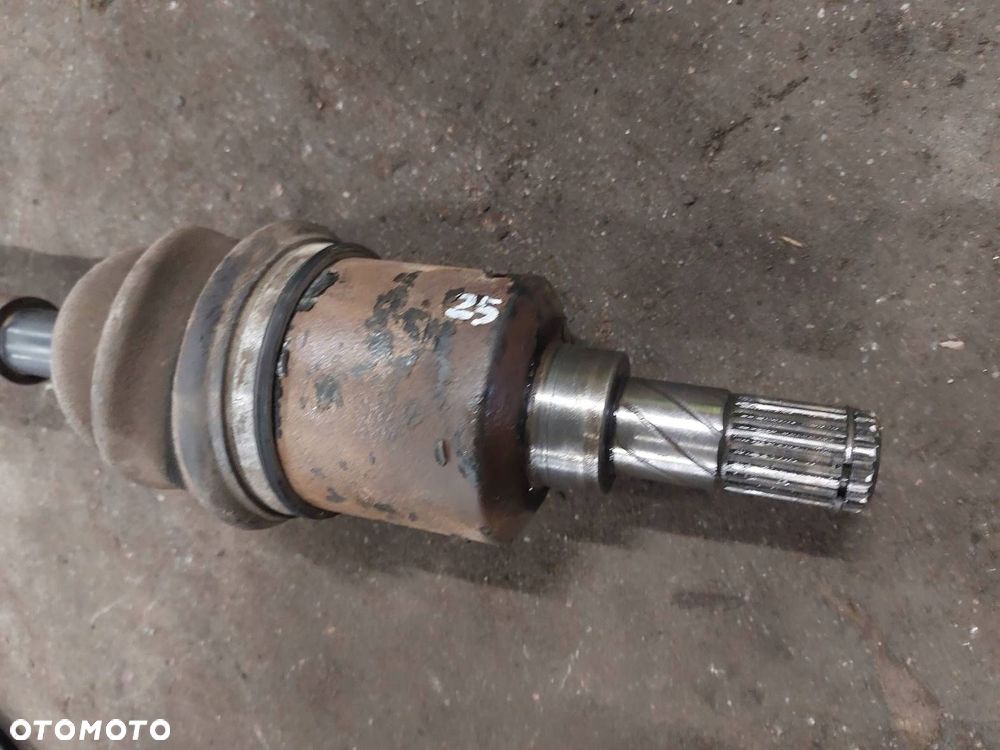 PÓŁOŚ PRAWY PRZÓD PRAWA DŁUGA 5B NISSAN PRIMERA P10 1.6 16V - 6