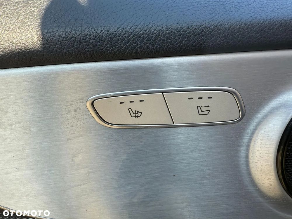 Mercedes-Benz Klasa C 220 (BlueTEC) d BlueEFFICIENCY Edition 7G-TRONIC AMG Line - 16