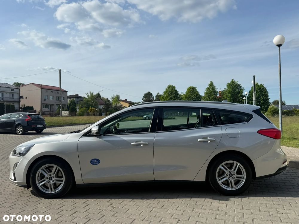 Ford Focus 2.0 TDCi Titanium ASS - 17