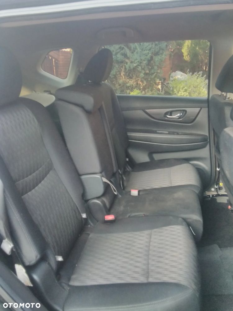 Nissan Rogue - 10