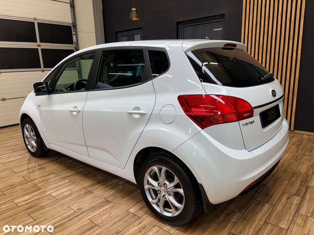 Kia Venga 1.4 CVVT ISG Vision - 10