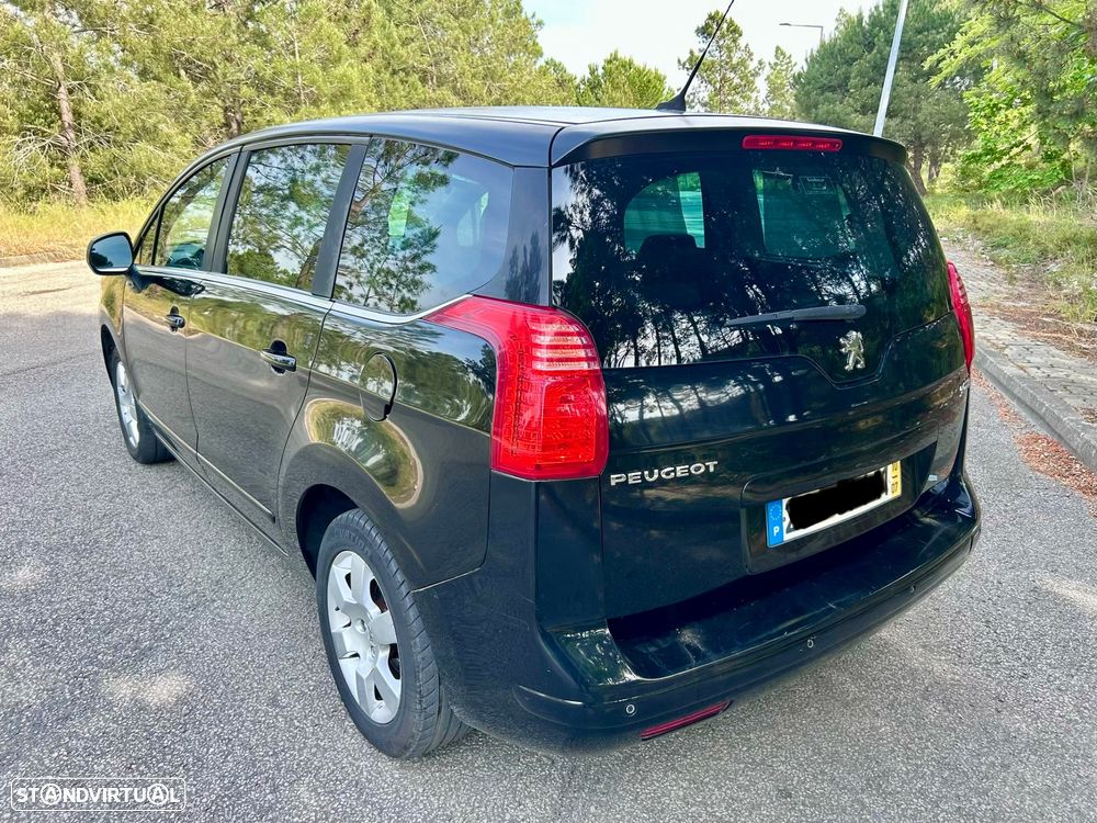 Peugeot 5008 1.6 HDi Executive CMP6 - 4