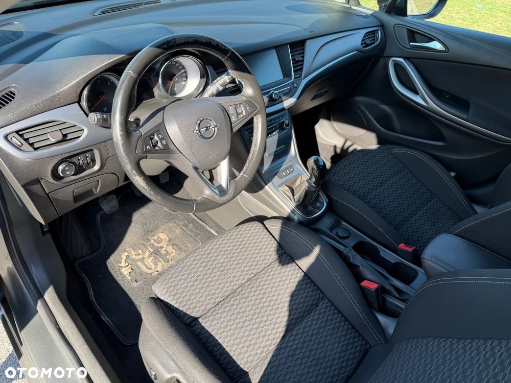 Opel Astra - 25