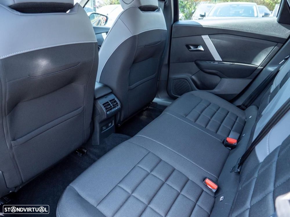 Citroën e-C4 156 MAX - 22