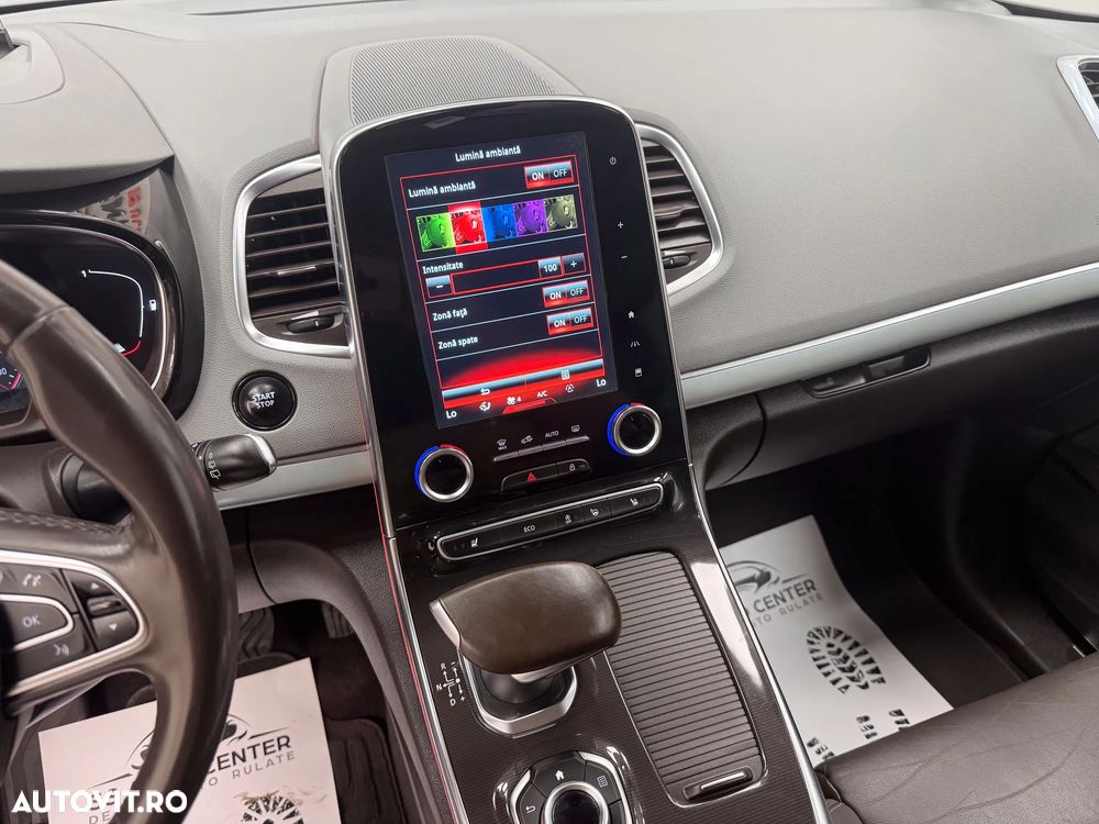RENAULT Espace 2016 — imagine 31