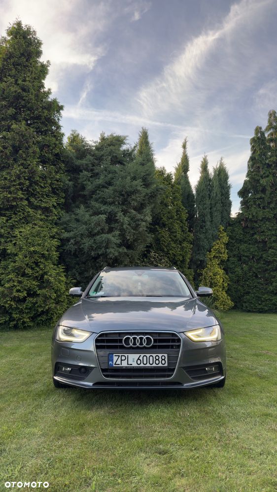 Audi A4 Avant - 4