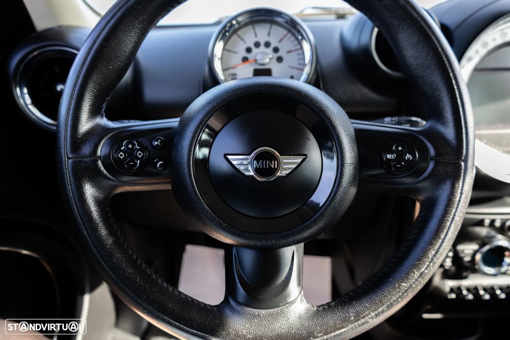 MINI Countryman Cooper D - 12