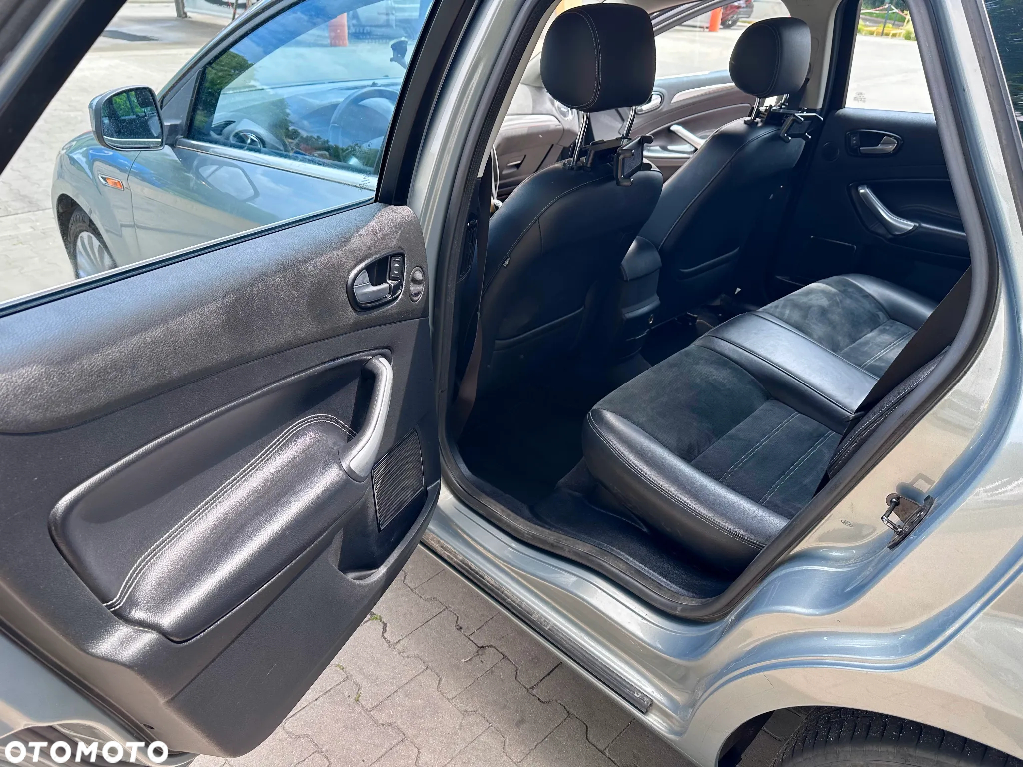 Ford Mondeo 2.0 TDCi Titanium - 21