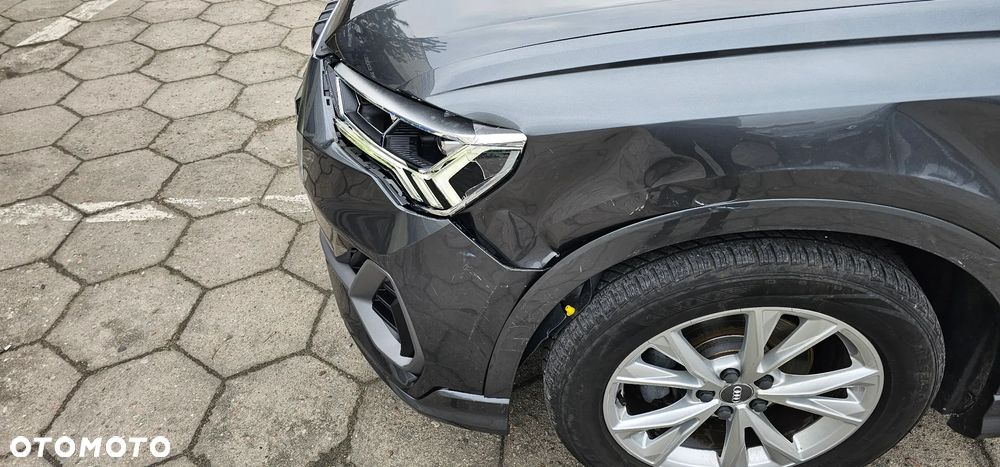 Audi Q3 35 TDI S tronic S line - 32