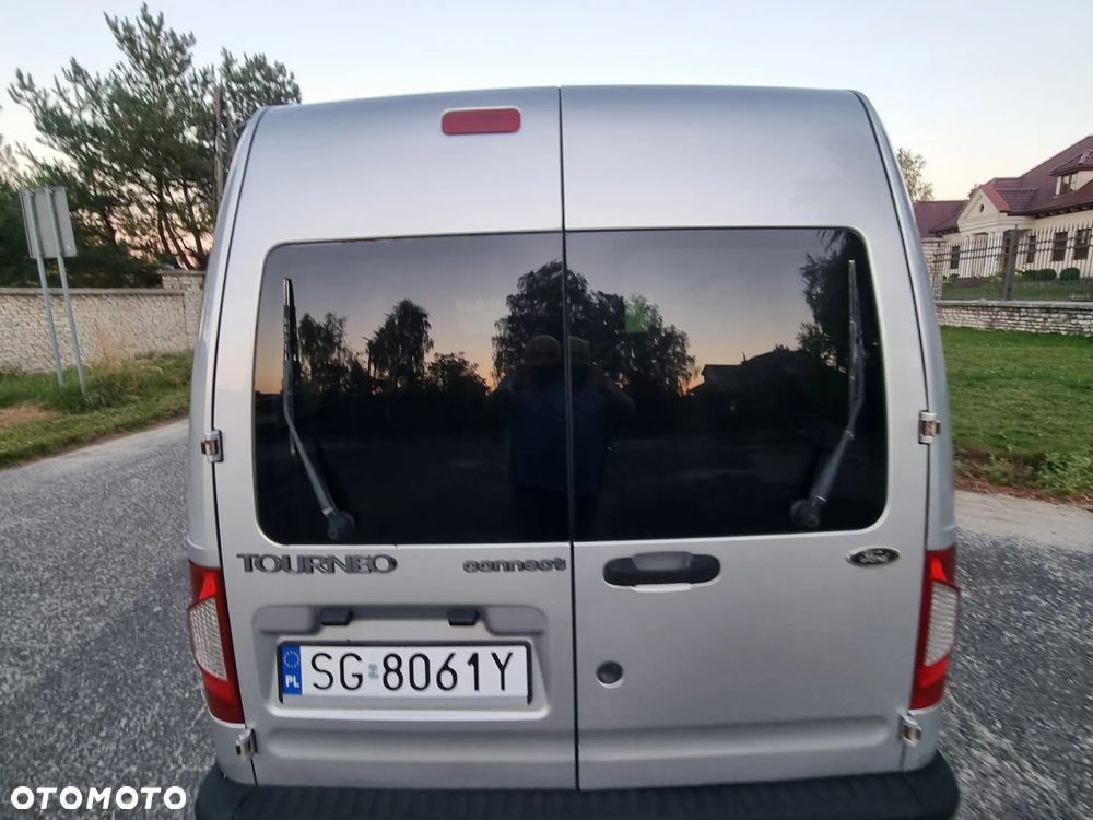 Ford Transit Connect 200 SWB Limited - 12