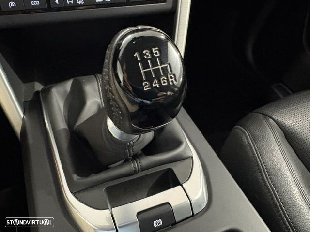Land Rover Discovery Sport 2.0 TD4 HSE Luxury - 49