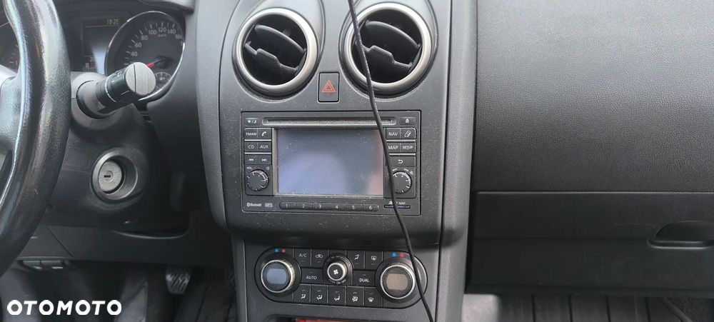Nissan Qashqai 2.0 Tekna - 10