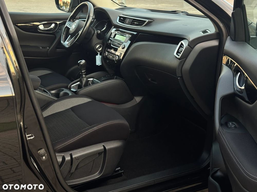 Nissan Qashqai 1.2 DIG-T N-Vision - 10