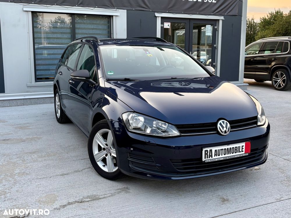 Volkswagen Golf 1.6 TDI BlueMotion Technology Cup - 1