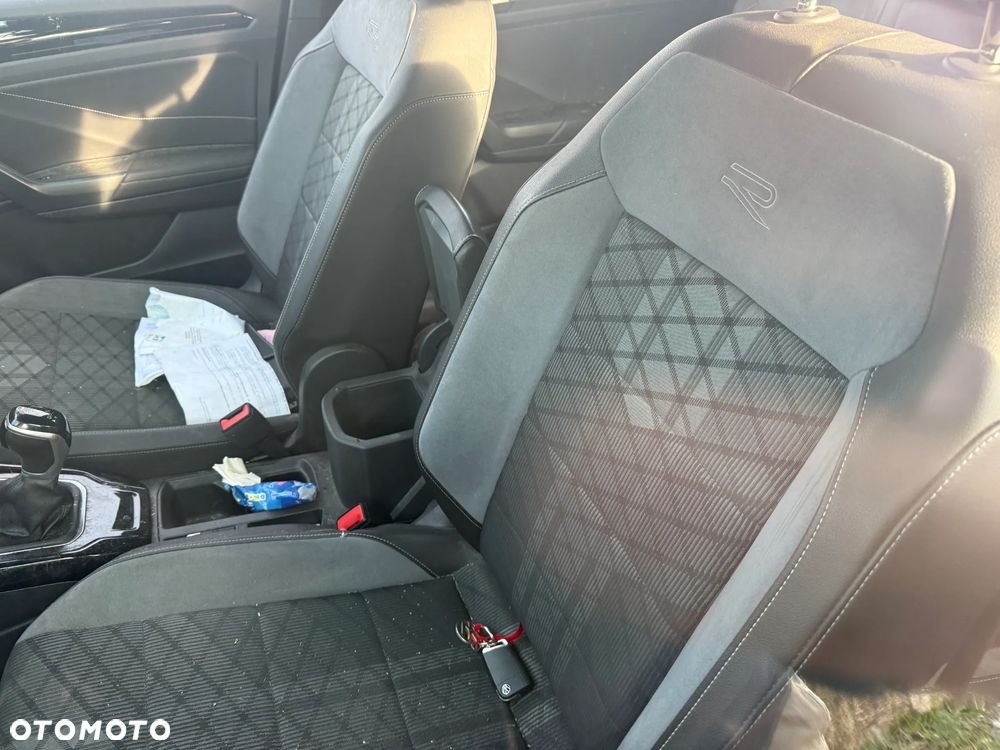 Volkswagen T-Roc 1.5 TSI R-Line DSG - 14