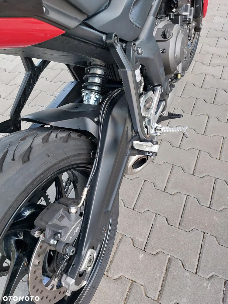 Triumph Trident - 36