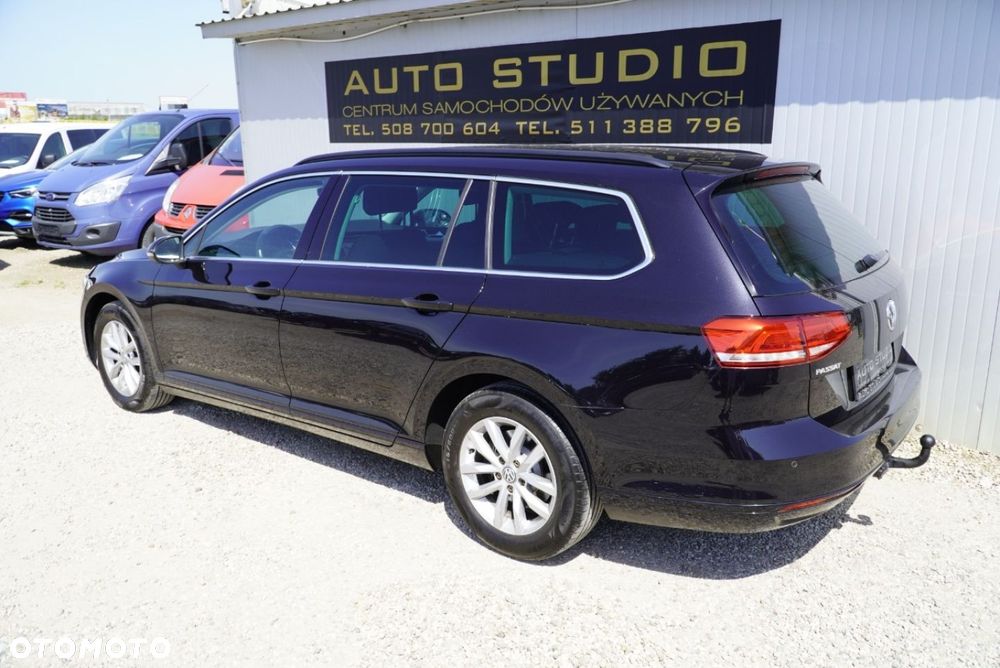 Volkswagen Passat - 39