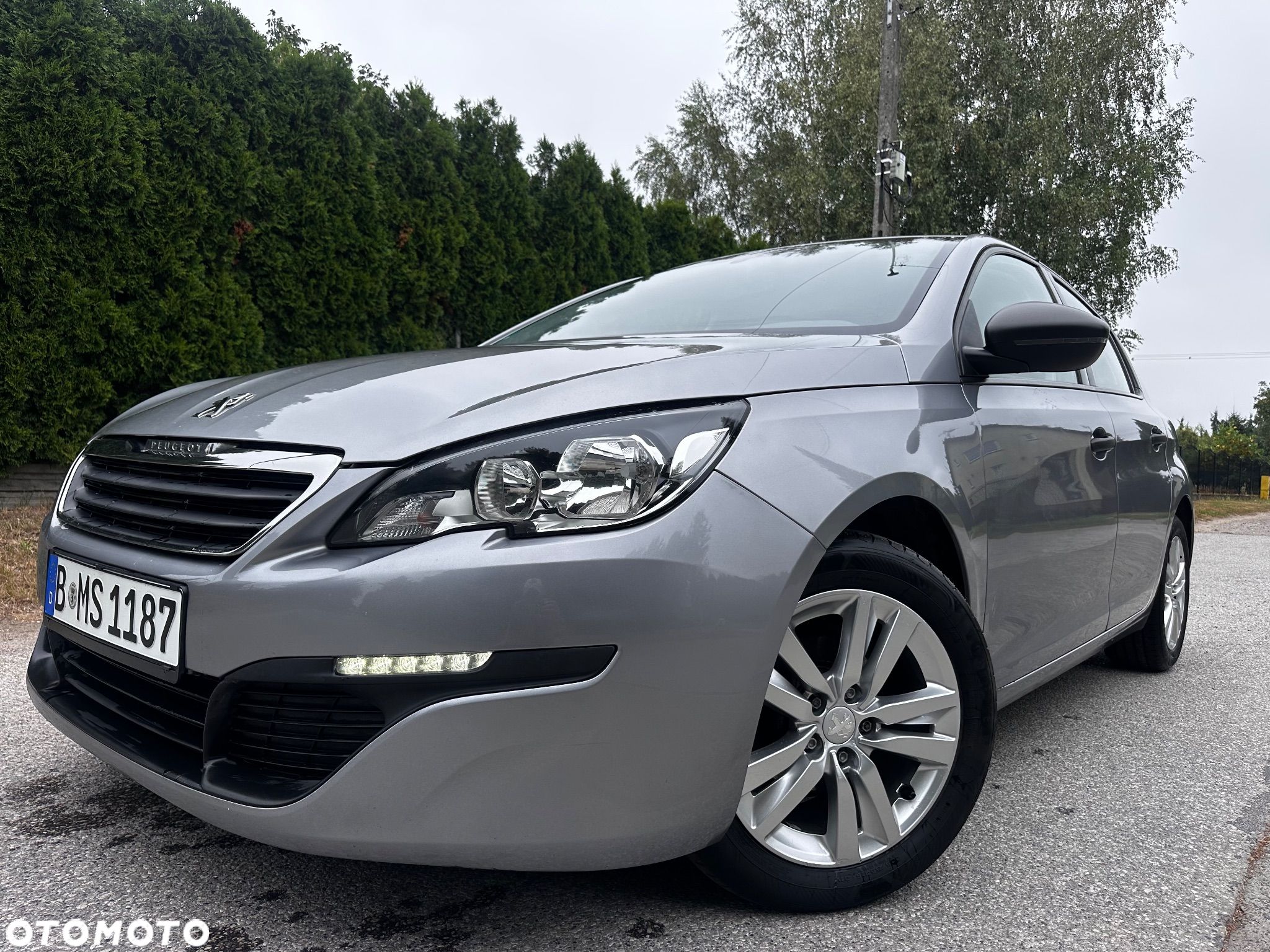 Peugeot 308 - 1