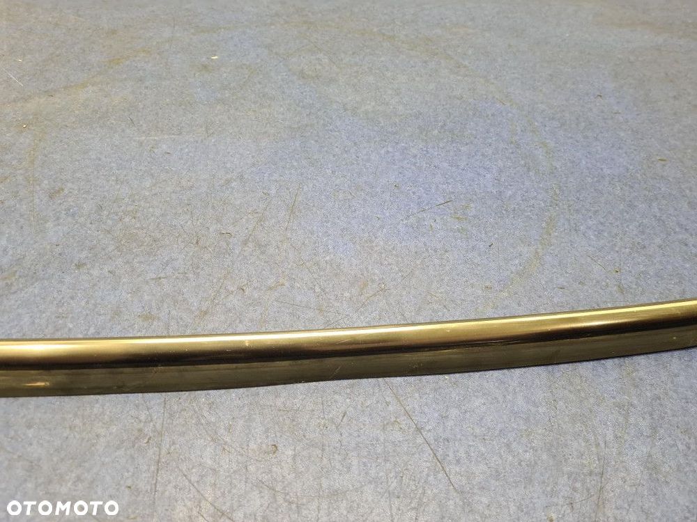 MERCEDES-BENZ W202 SEDAN LISTWA OZDOBNA CHROMOWANA SZYBY TYLNEJ - 3