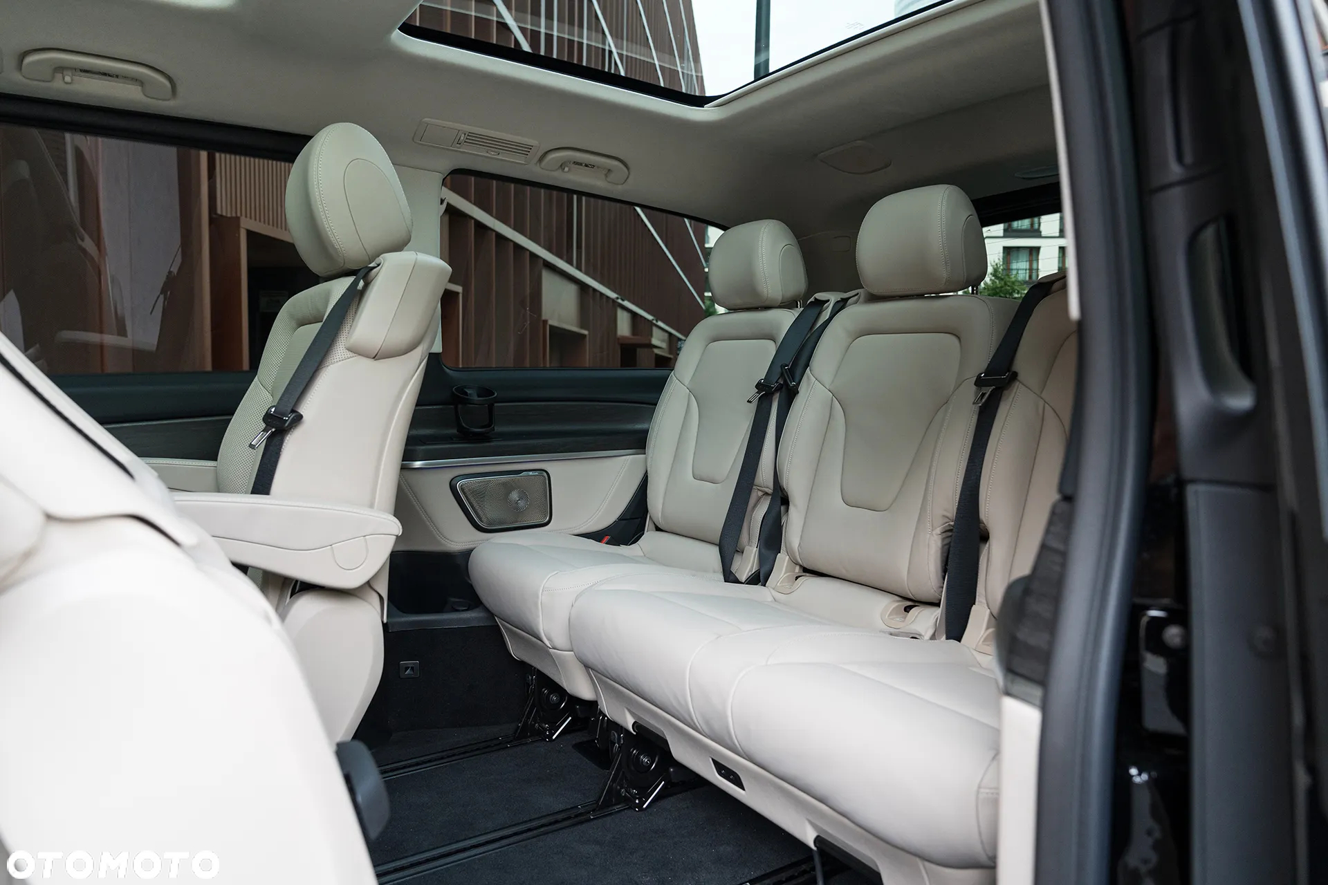 Mercedes-Benz Klasa V 300 d 4-Matic 9G-Tronic Exclusive (d³ugi) - 5