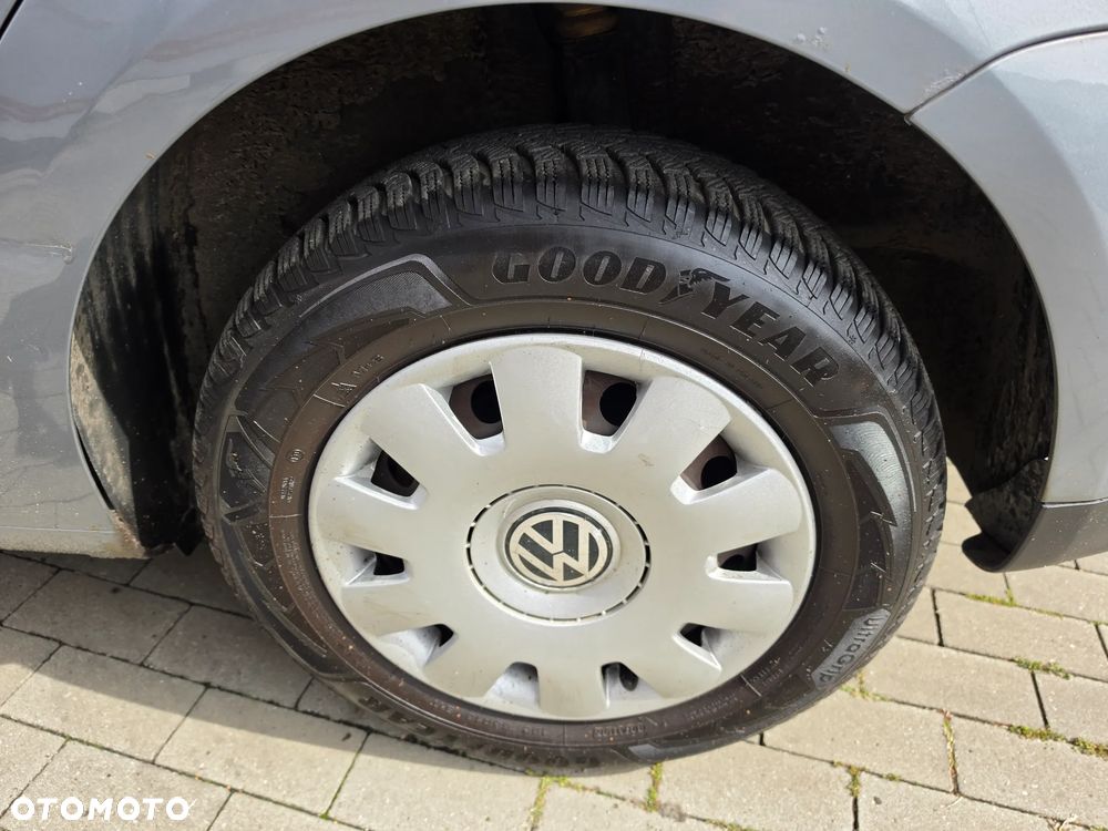 Volkswagen Touran 1.9 TDI DPF Highline - 12