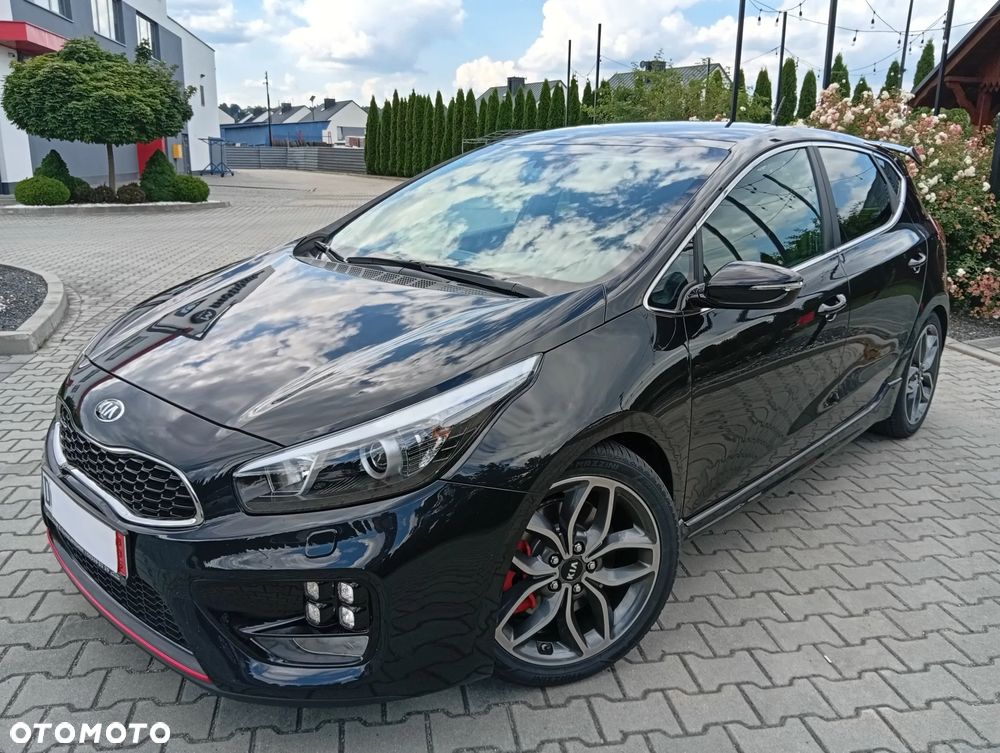 Kia Ceed 1.6 T-GDI GT-Track - 4