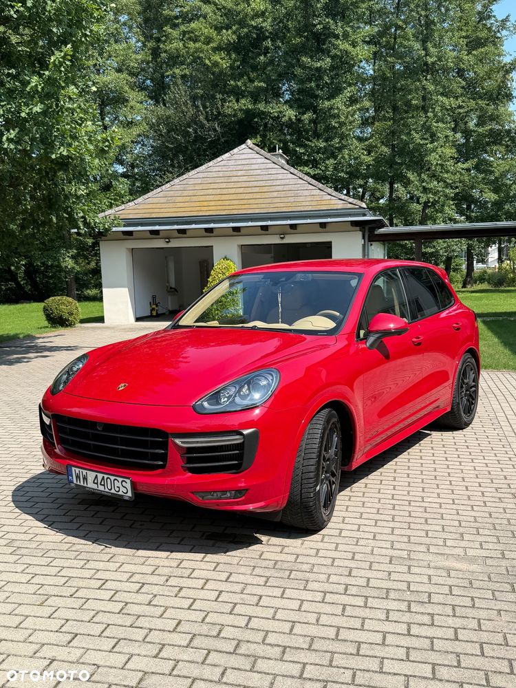 Porsche Cayenne GTS - 1