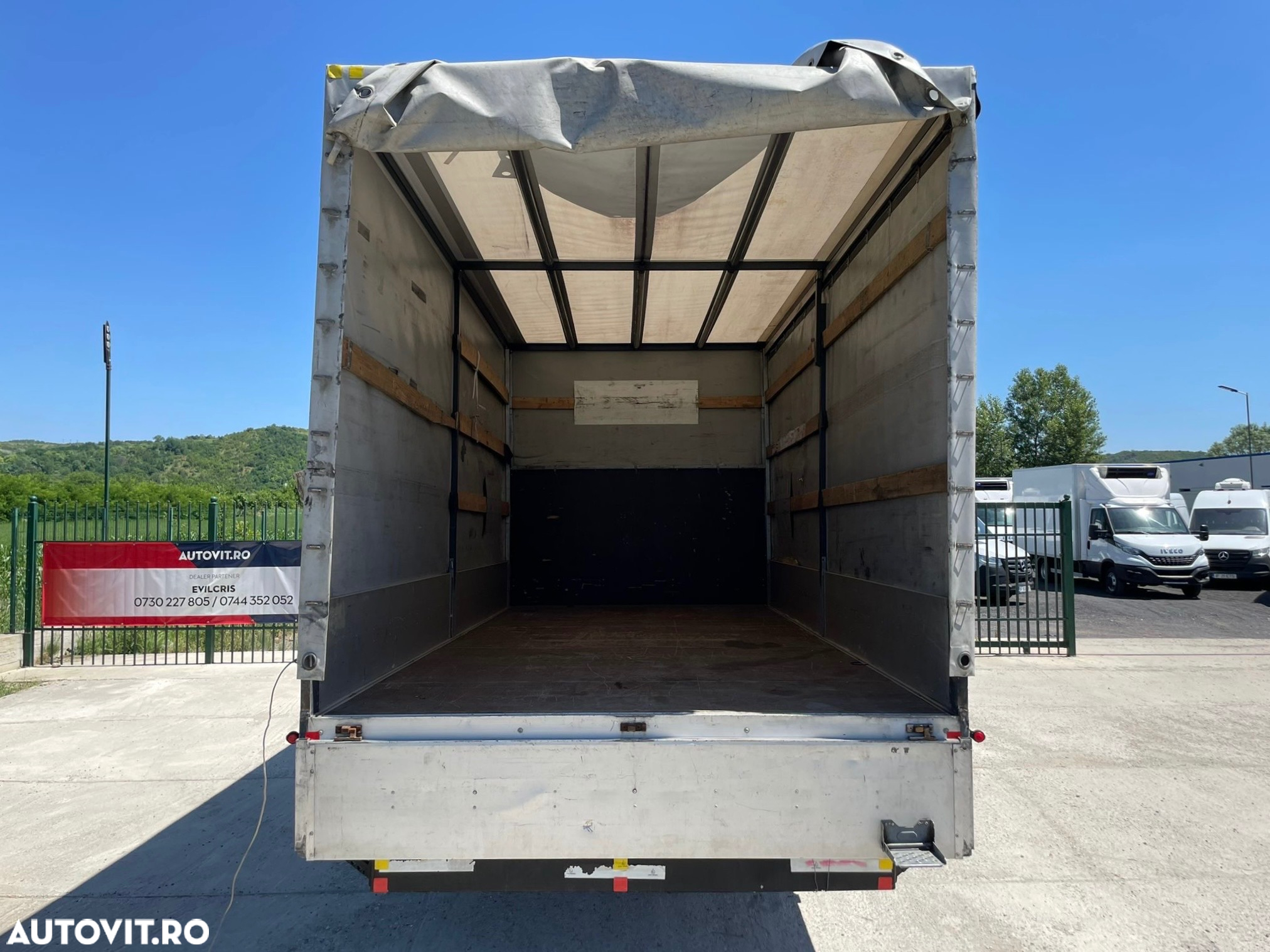 Volkswagen Crafter 10 EUROPALETI AXA DUBLA SPATE - 9