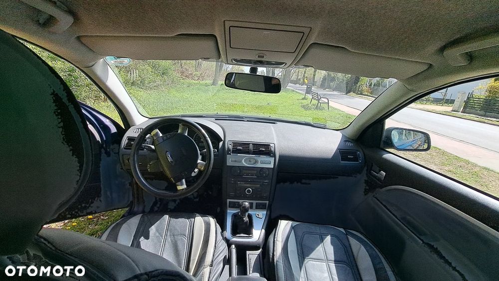 Ford Mondeo - 4