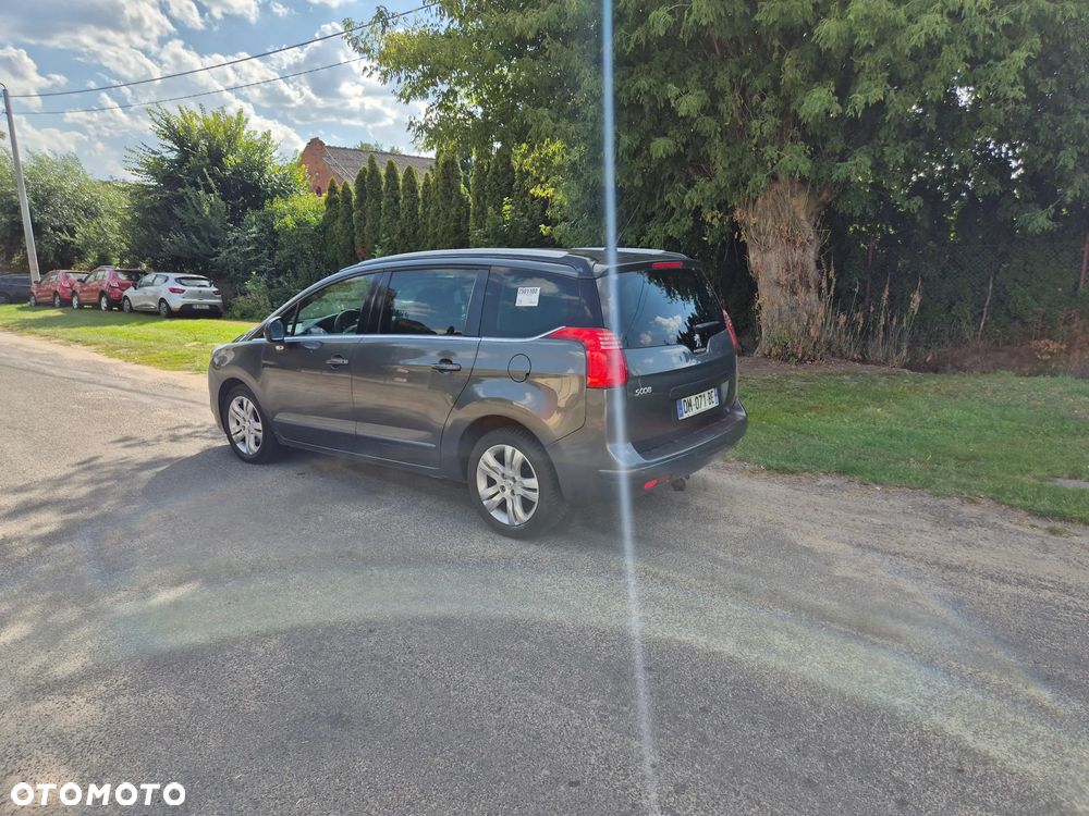 Peugeot 5008 HDI 150 Allure - 18